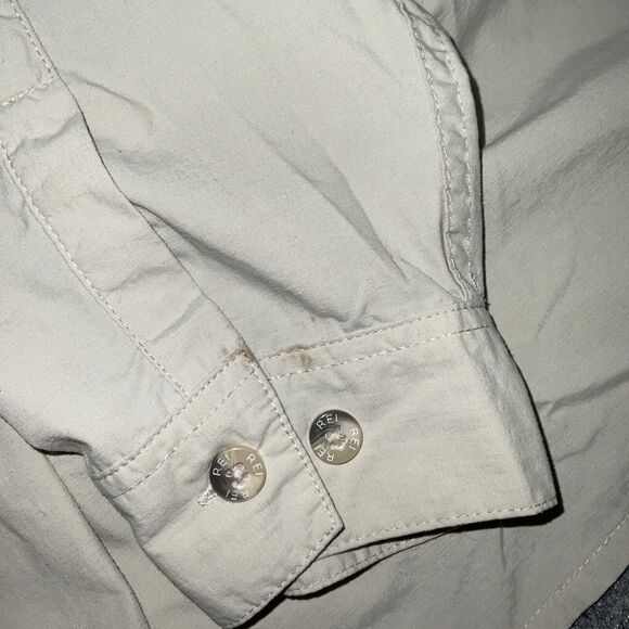 REI Shirt Mens L Beige Button Up Fishing Vented Causal Outdoors - Picture 11 of 13